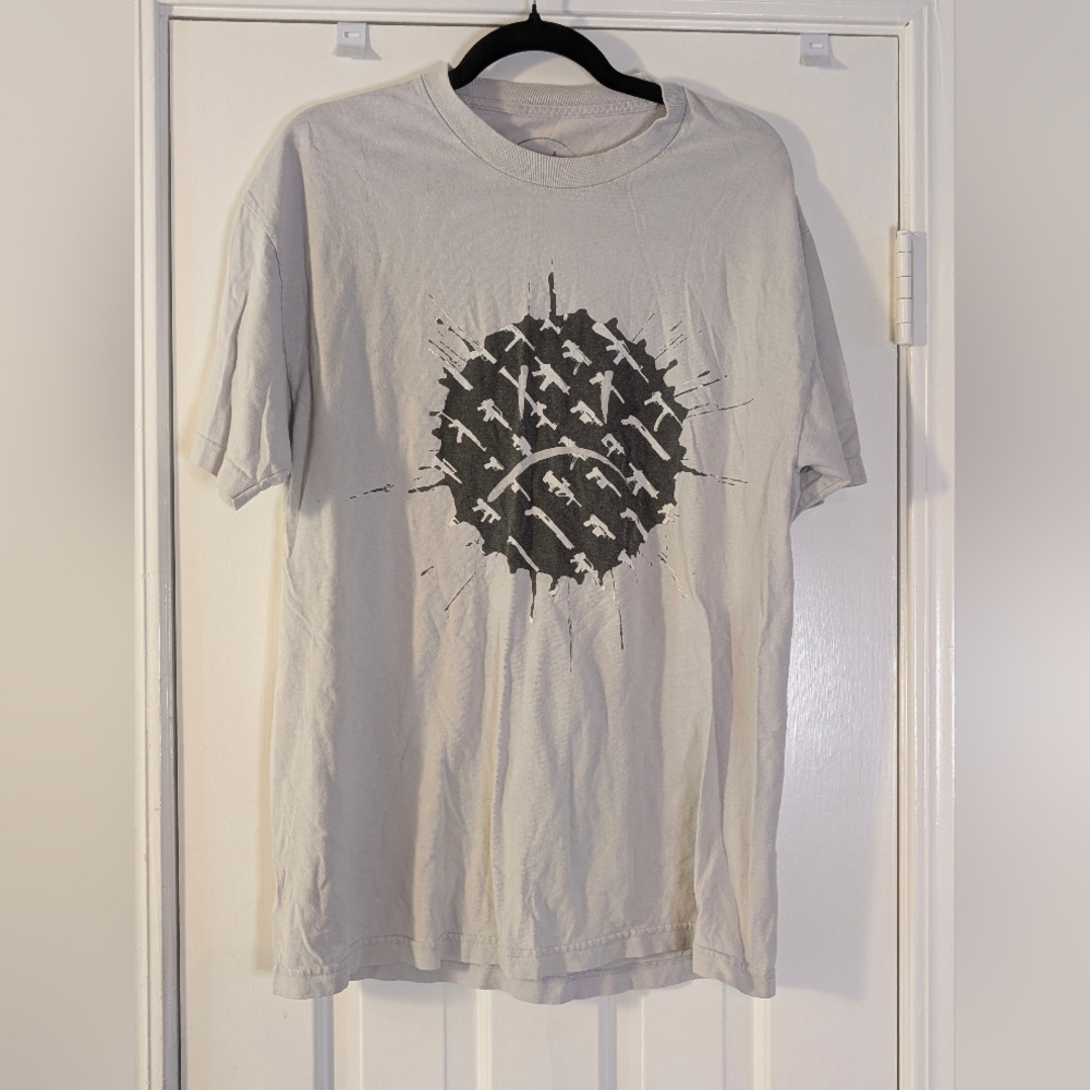 Rogue Status “Gun Show” Tee | Men’s Large | Y2K Streetwear